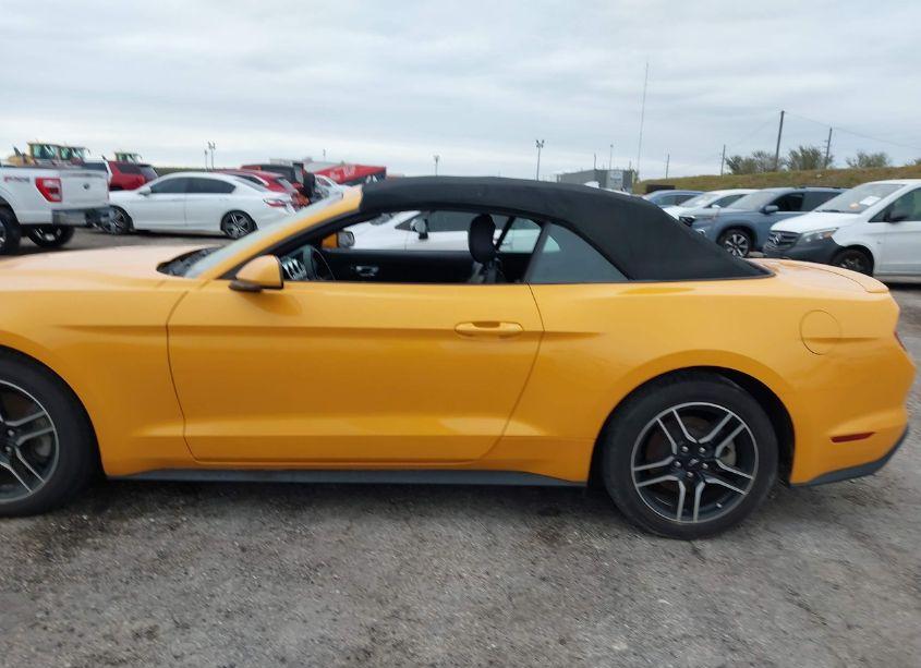 Photo 14 of 2022 Ford Mustang ECOBOOST PREMIUM (VIN 1FATP8UH5N5135269)