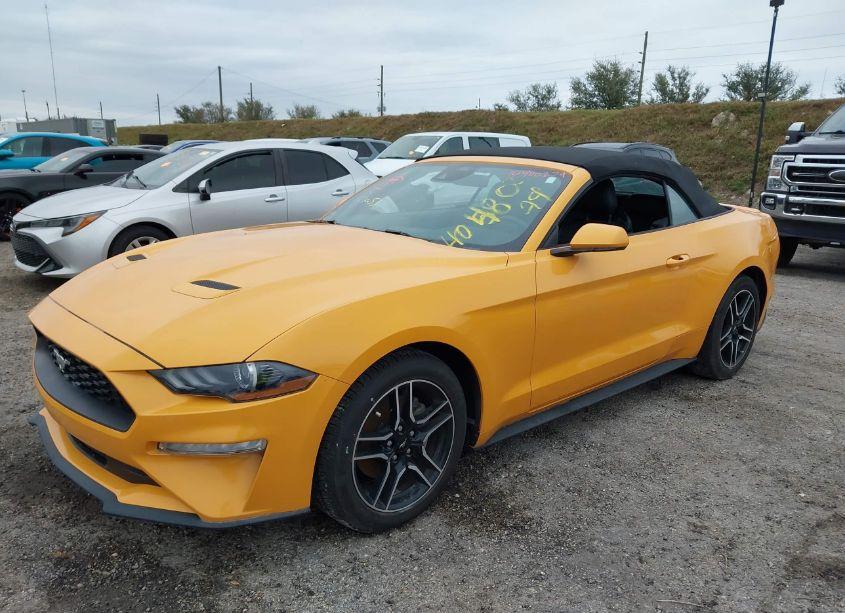 Photo 2 of 2022 Ford Mustang ECOBOOST PREMIUM (VIN 1FATP8UH5N5135269)