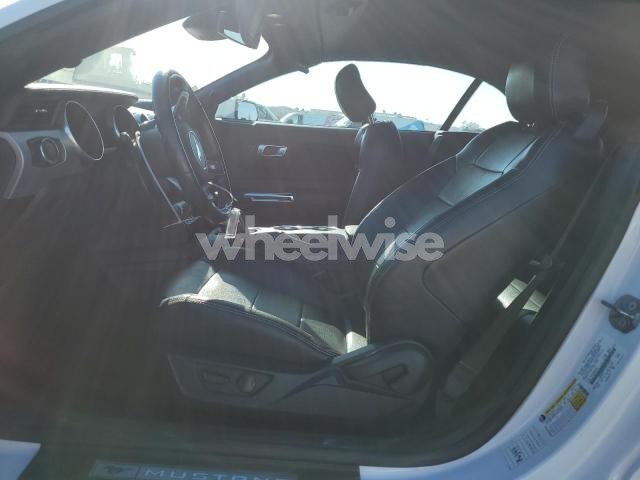 Photo 4 of 2023 FORD MUSTANG (VIN 1FATP8UH5P5110553)