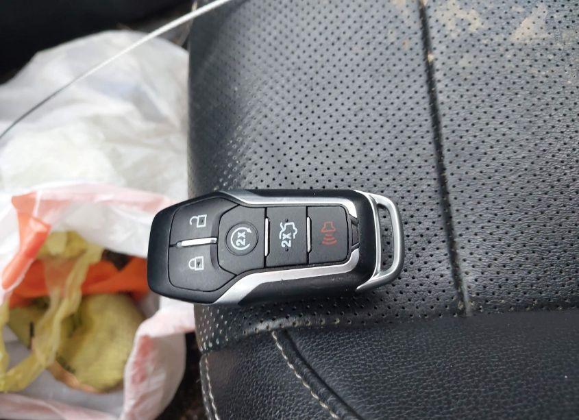 Photo 11 of 2015 Ford Mustang ECOBOOST PREMIUM (VIN 1FATP8UH6F5343582)