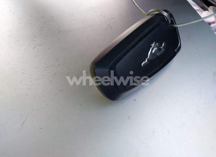 Photo 11 of 2019 Ford Mustang ECOBOOST PREMIUM (VIN 1FATP8UH6K5118864)