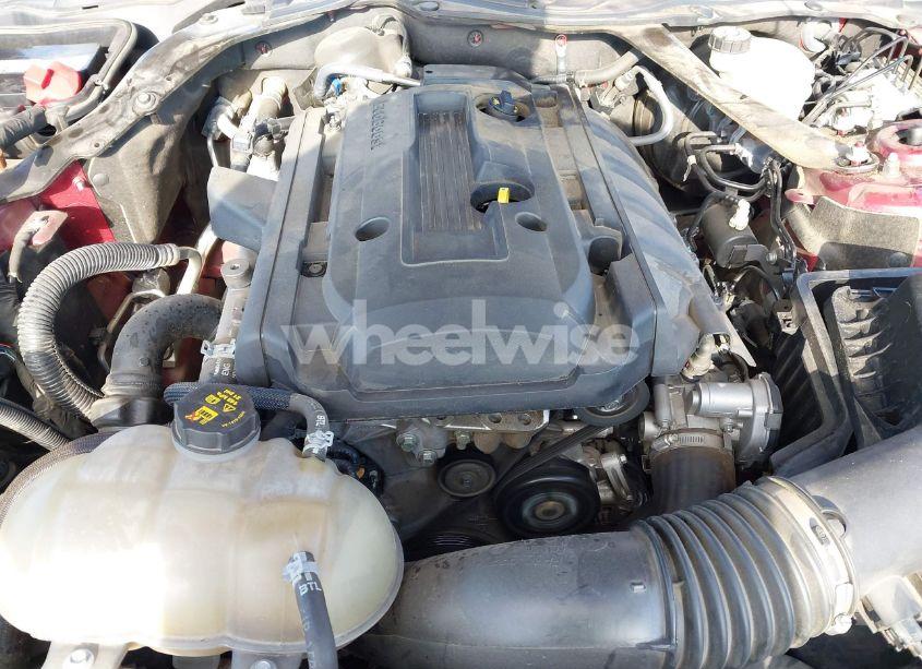 Photo 10 of 2019 Ford Mustang ECOBOOST PREMIUM (VIN 1FATP8UH6K5199073)