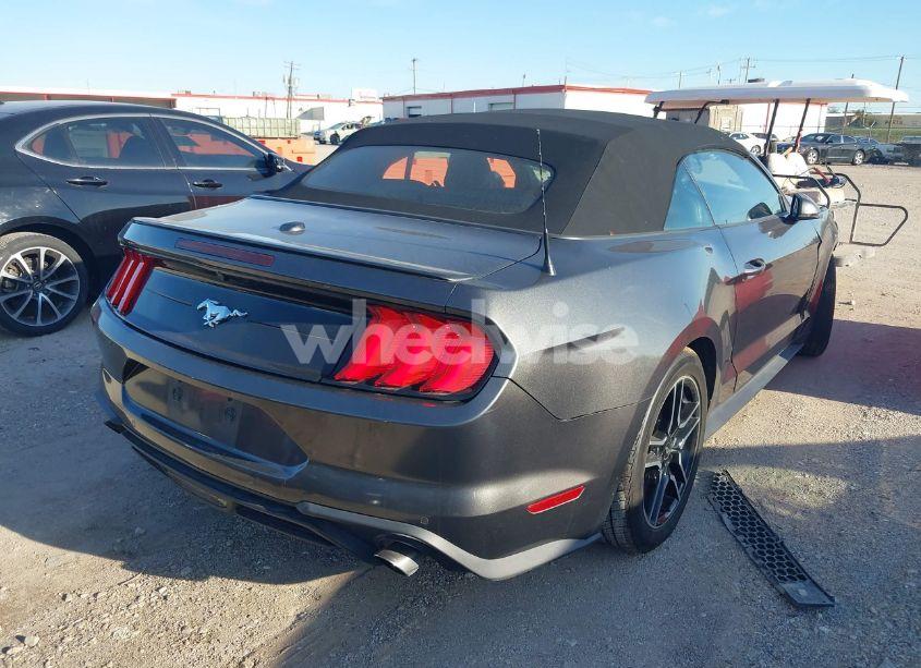 Photo 4 of 2020 Ford Mustang ECOBOOST PREMIUM (VIN 1FATP8UH6L5114539)