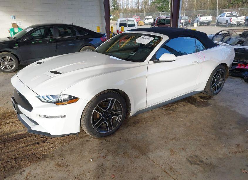 Photo 2 of 2021 Ford Mustang ECOBOOST PREMIUM (VIN 1FATP8UH6M5122433)