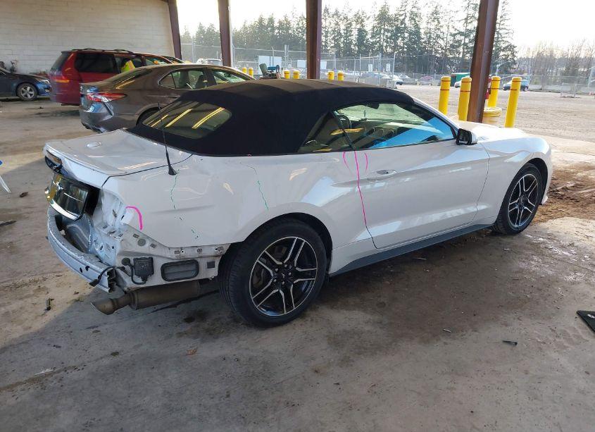 Photo 4 of 2021 Ford Mustang ECOBOOST PREMIUM (VIN 1FATP8UH6M5122433)