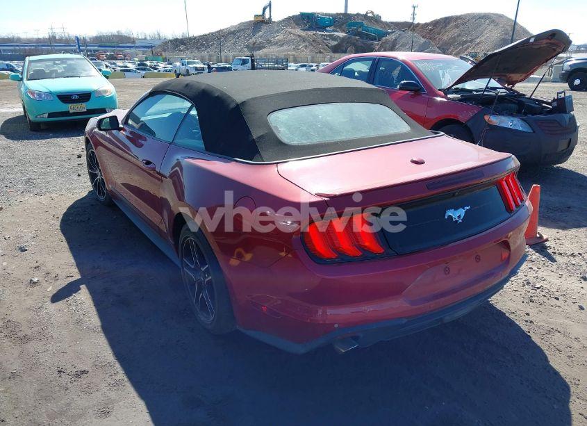 Photo 3 of 2022 Ford Mustang ECOBOOST PREMIUM (VIN 1FATP8UH6N5105570)