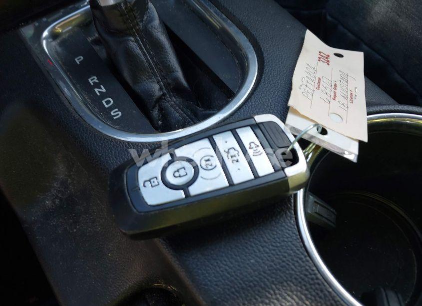 Photo 11 of 2018 Ford Mustang ECOBOOST PREMIUM (VIN 1FATP8UH7J5111677)