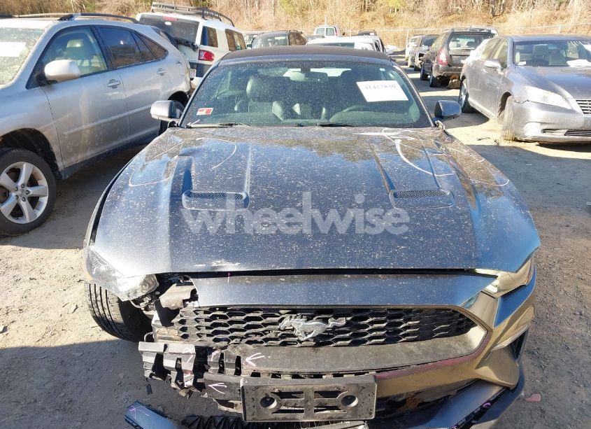 Photo 13 of 2018 Ford Mustang ECOBOOST PREMIUM (VIN 1FATP8UH7J5111677)