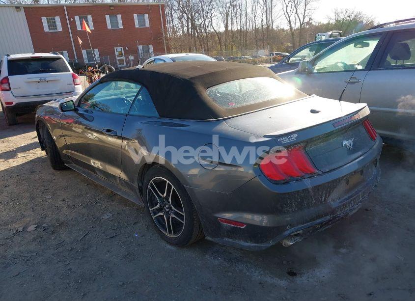 Photo 3 of 2018 Ford Mustang ECOBOOST PREMIUM (VIN 1FATP8UH7J5111677)