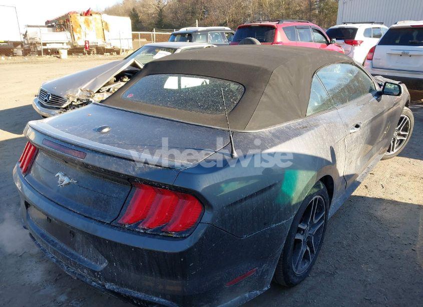 Photo 4 of 2018 Ford Mustang ECOBOOST PREMIUM (VIN 1FATP8UH7J5111677)