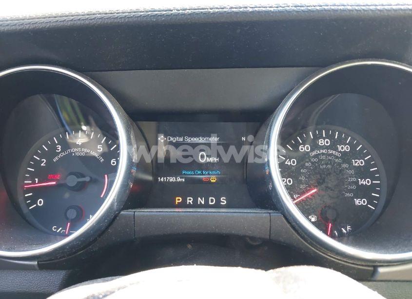 Photo 7 of 2018 Ford Mustang ECOBOOST PREMIUM (VIN 1FATP8UH7J5111677)