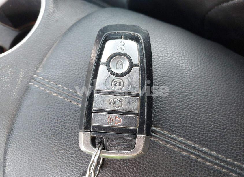 Photo 11 of 2018 Ford Mustang ECOBOOST PREMIUM (VIN 1FATP8UH7J5118080)