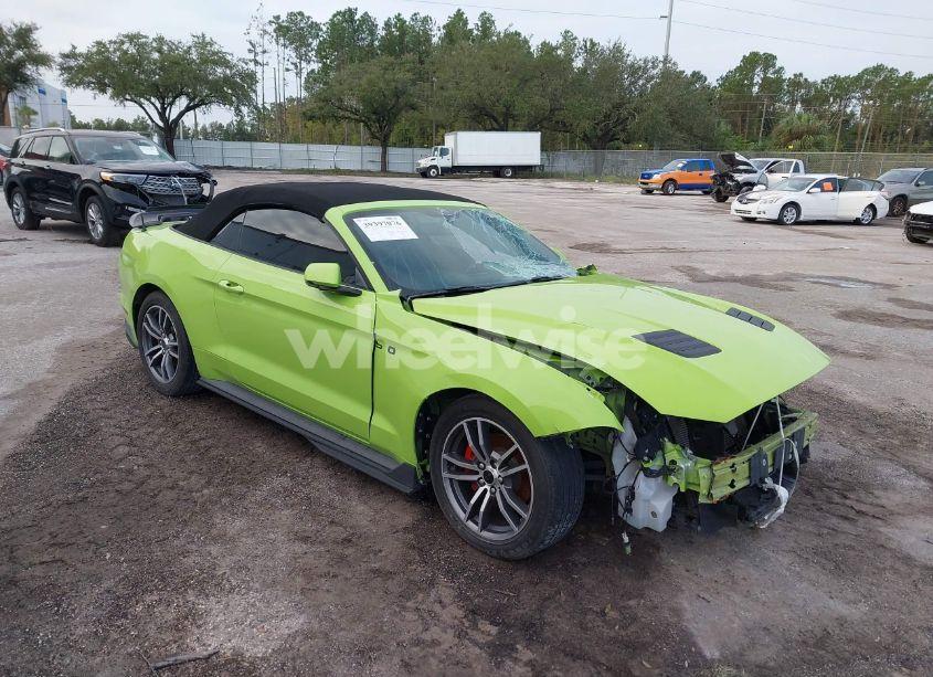 2020 Ford Mustang ECOBOOST PREMIUM (VIN 1FATP8UH7L5179948) main photo