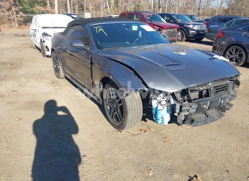 2022 Ford Mustang ECOBOOST PREMIUM (VIN 1FATP8UH7N5103326) main photo