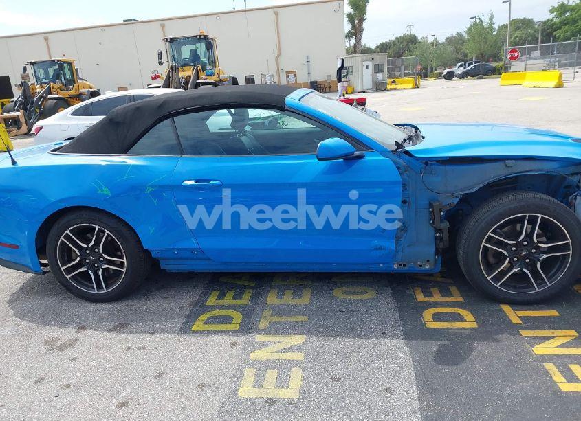 Photo 14 of 2022 Ford Mustang ECOBOOST PREMIUM (VIN 1FATP8UH7N5124791)