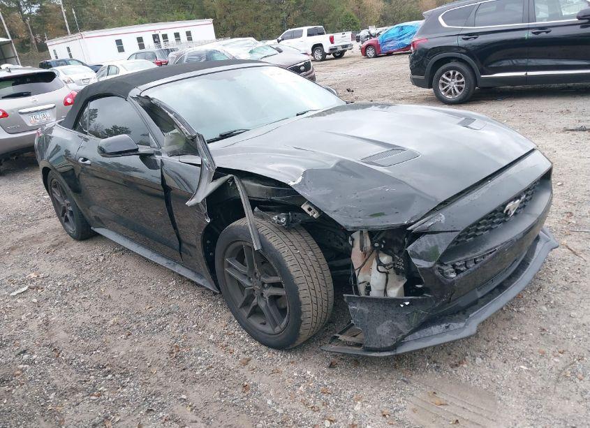 2018 Ford Mustang ECOBOOST PREMIUM (VIN 1FATP8UH8J5109467) main photo