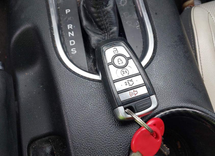 Photo 11 of 2018 Ford Mustang ECOBOOST PREMIUM (VIN 1FATP8UH8J5109467)