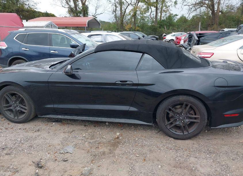 Photo 14 of 2018 Ford Mustang ECOBOOST PREMIUM (VIN 1FATP8UH8J5109467)