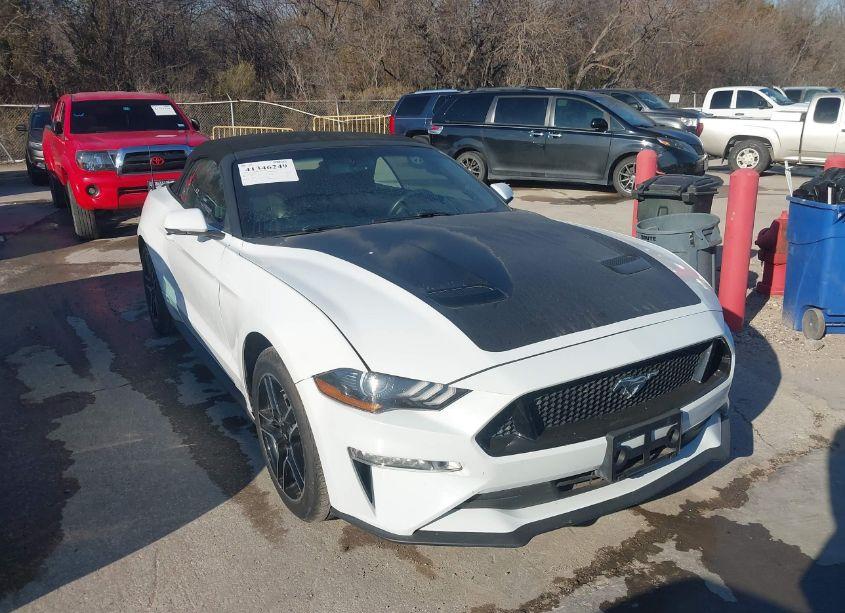 2018 Ford Mustang ECOBOOST PREMIUM (VIN 1FATP8UH8J5133185) main photo
