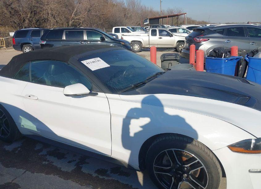 Photo 13 of 2018 Ford Mustang ECOBOOST PREMIUM (VIN 1FATP8UH8J5133185)