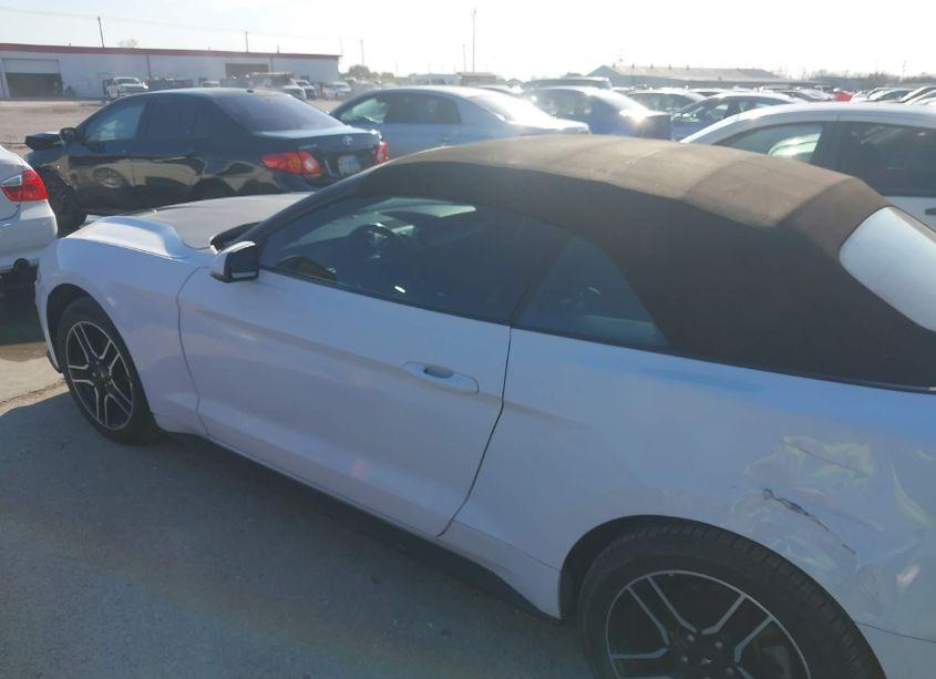 Photo 14 of 2018 Ford Mustang ECOBOOST PREMIUM (VIN 1FATP8UH8J5133185)