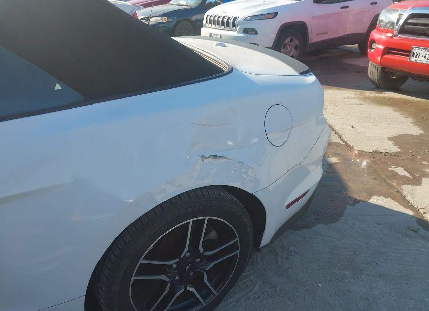 Photo 6 of 2018 Ford Mustang ECOBOOST PREMIUM (VIN 1FATP8UH8J5133185)