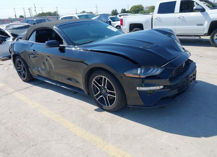 2018 Ford Mustang ECOBOOST PREMIUM (VIN 1FATP8UH8J5133686) main photo