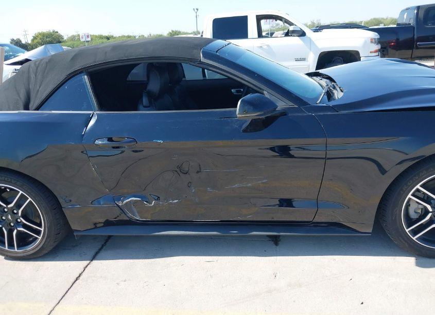 Photo 13 of 2018 Ford Mustang ECOBOOST PREMIUM (VIN 1FATP8UH8J5133686)