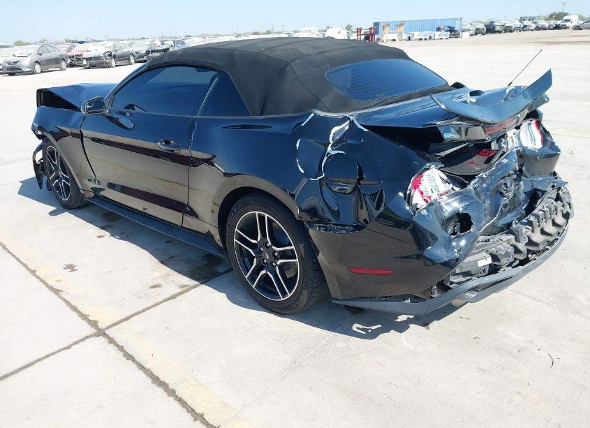 Photo 3 of 2018 Ford Mustang ECOBOOST PREMIUM (VIN 1FATP8UH8J5133686)