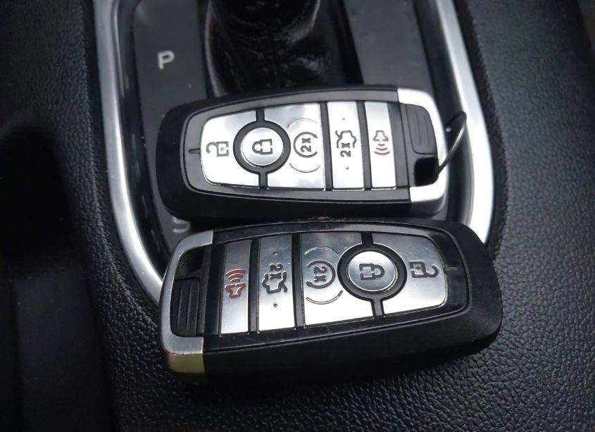 Photo 11 of 2019 Ford Mustang ECOBOOST PREMIUM (VIN 1FATP8UH8K5104478)