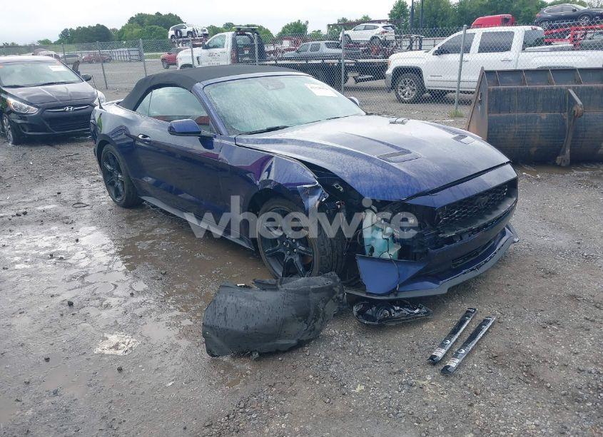 2020 Ford Mustang ECOBOOST PREMIUM (VIN 1FATP8UH8L5106720) main photo