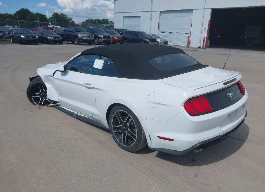 Photo 3 of 2022 Ford Mustang ECOBOOST PREMIUM (VIN 1FATP8UH8N5101973)