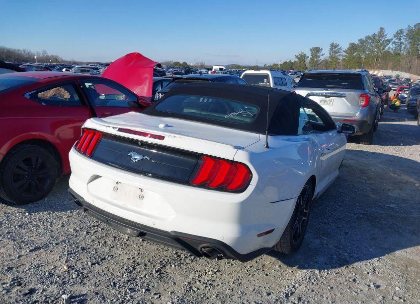 Photo 4 of 2022 Ford Mustang ECOBOOST PREMIUM (VIN 1FATP8UH8N5119471)