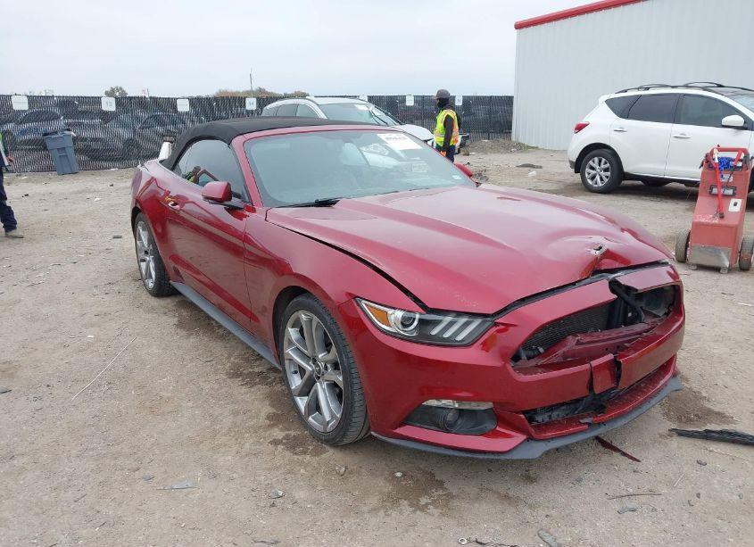 2015 Ford Mustang ECOBOOST PREMIUM (VIN 1FATP8UH9F5386071) main photo