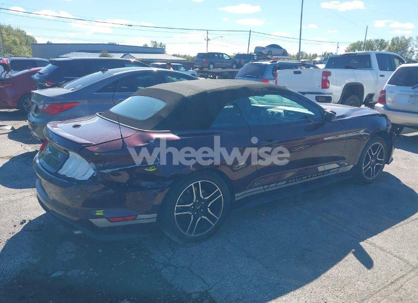 Photo 4 of 2018 Ford Mustang ECOBOOST PREMIUM (VIN 1FATP8UH9J5111468)