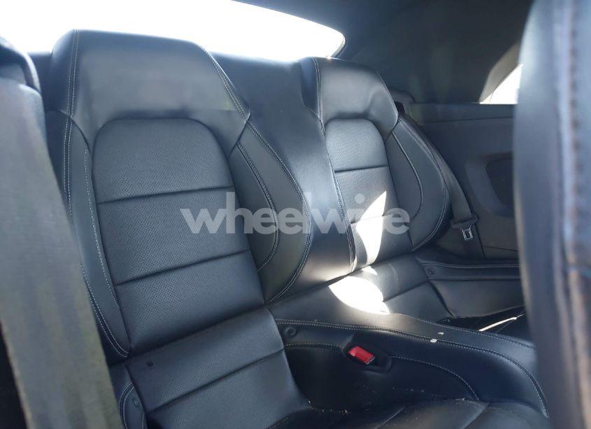 Photo 8 of 2018 Ford Mustang ECOBOOST PREMIUM (VIN 1FATP8UH9J5111468)