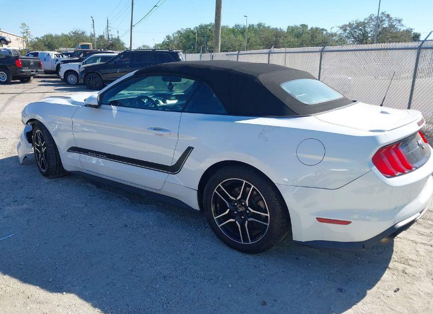 Photo 3 of 2018 Ford Mustang ECOBOOST PREMIUM (VIN 1FATP8UH9J5133728)