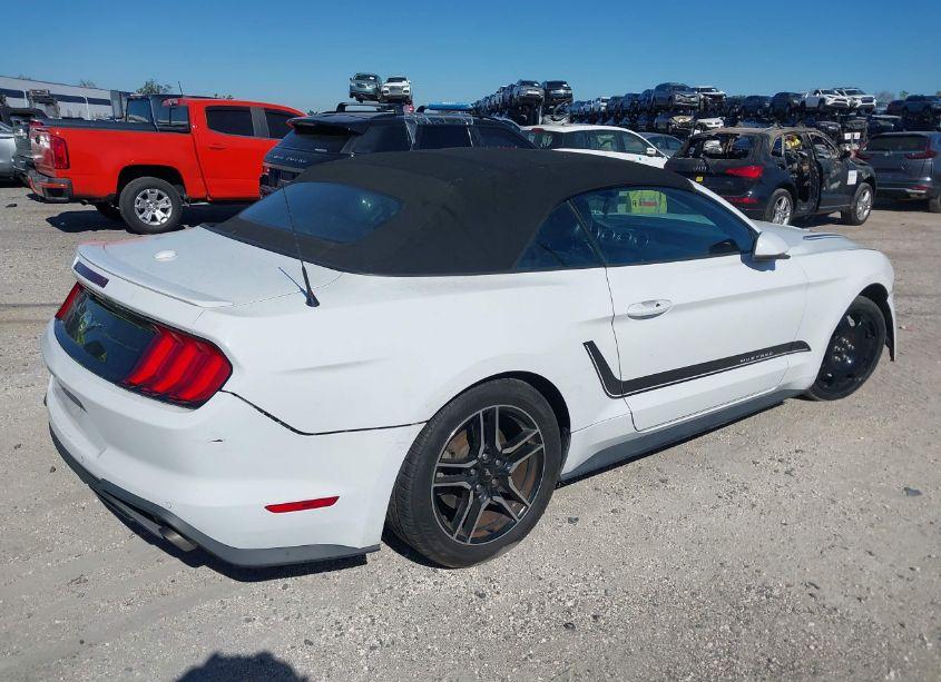 Photo 4 of 2018 Ford Mustang ECOBOOST PREMIUM (VIN 1FATP8UH9J5133728)