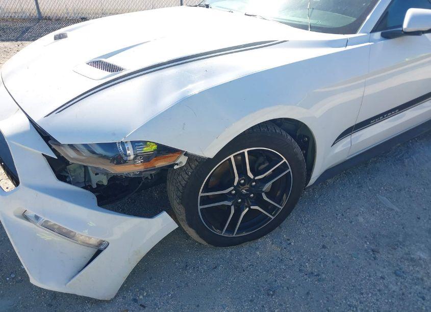 Photo 6 of 2018 Ford Mustang ECOBOOST PREMIUM (VIN 1FATP8UH9J5133728)