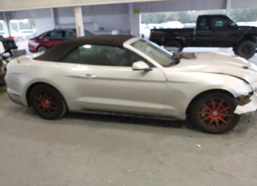 Photo 14 of 2019 Ford Mustang ECOBOOST PREMIUM (VIN 1FATP8UH9K5131480)