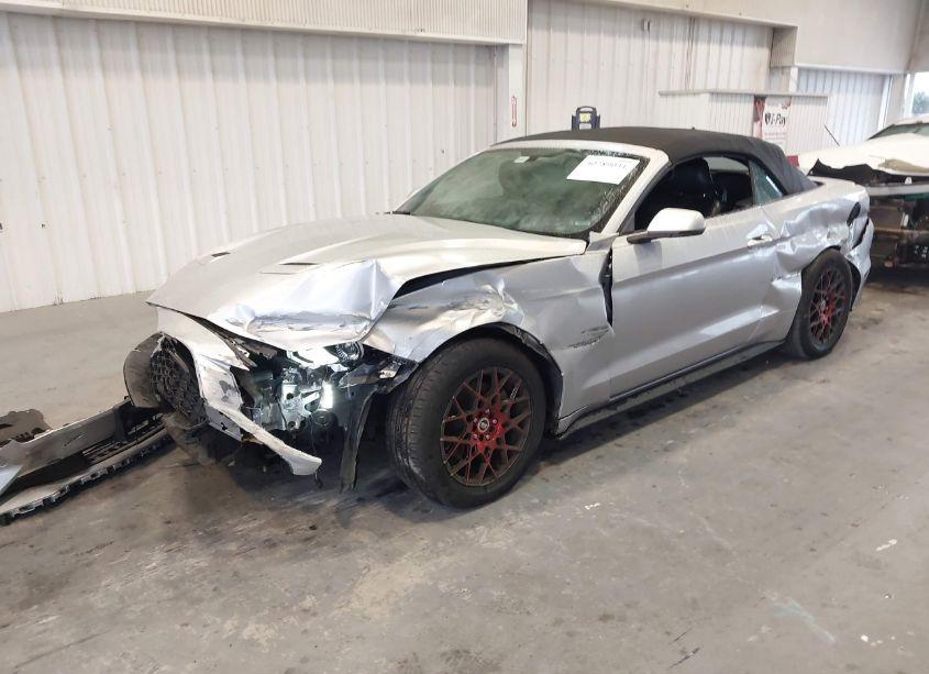 Photo 2 of 2019 Ford Mustang ECOBOOST PREMIUM (VIN 1FATP8UH9K5131480)