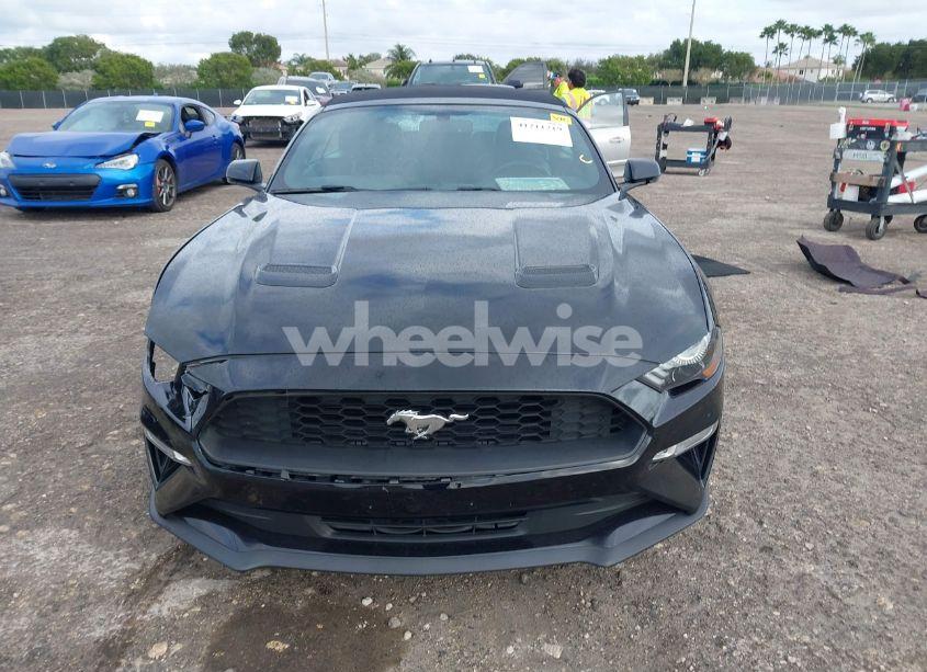 Photo 12 of 2020 Ford Mustang ECOBOOST PREMIUM (VIN 1FATP8UH9L5139502)