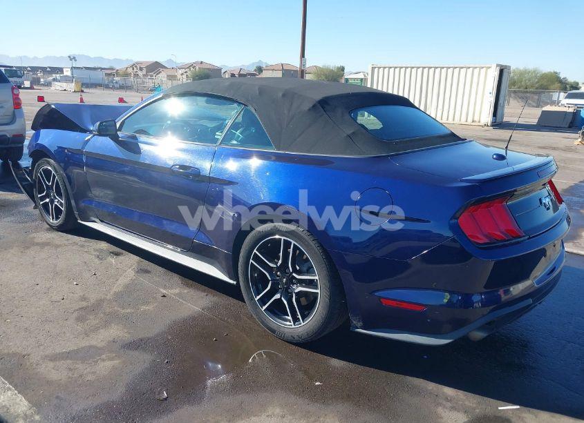 Photo 3 of 2020 Ford Mustang ECOBOOST PREMIUM (VIN 1FATP8UH9L5185458)