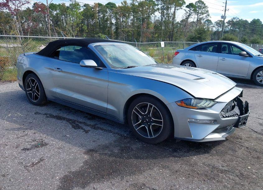 2022 Ford Mustang ECOBOOST PREMIUM (VIN 1FATP8UH9N5119060) main photo