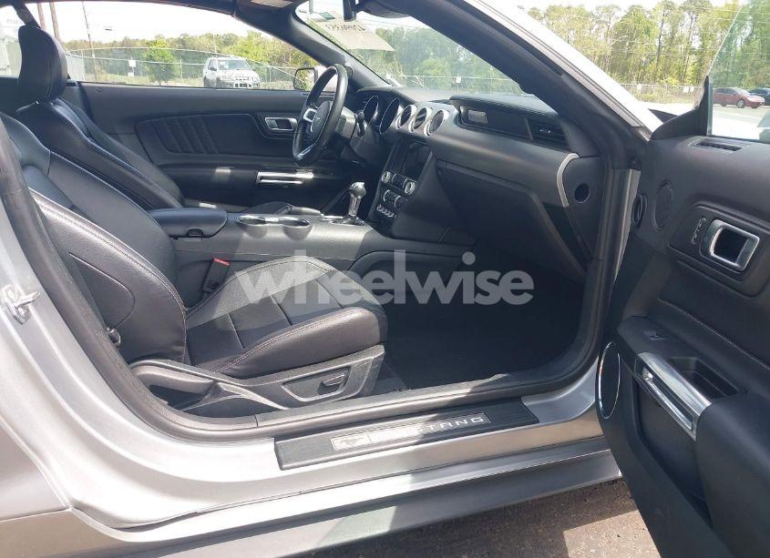 Photo 5 of 2023 Ford Mustang ECOBOOST PREMIUM (VIN 1FATP8UH9P5105355)