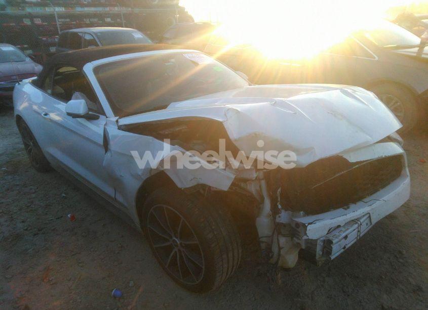 2017 Ford Mustang ECOBOOST PREMIUM (VIN 1FATP8UHXH5301158) main photo