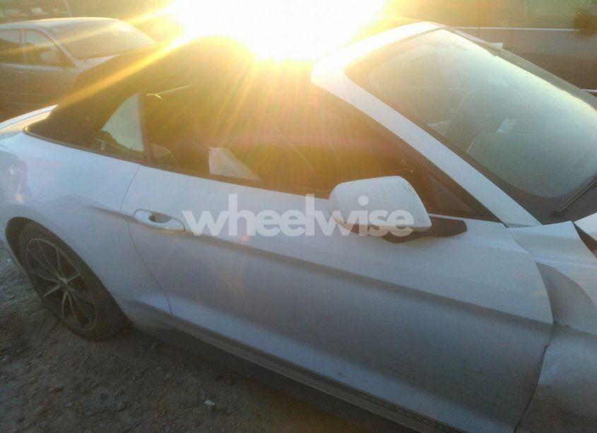 Photo 12 of 2017 Ford Mustang ECOBOOST PREMIUM (VIN 1FATP8UHXH5301158)