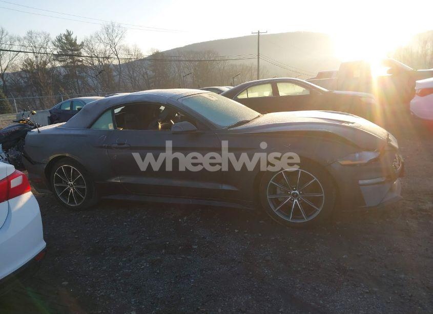 Photo 13 of 2019 Ford Mustang ECOBOOST PREMIUM (VIN 1FATP8UHXK5171390)