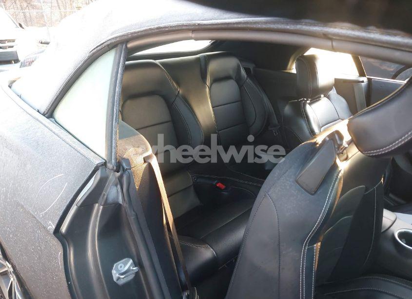 Photo 8 of 2019 Ford Mustang ECOBOOST PREMIUM (VIN 1FATP8UHXK5171390)