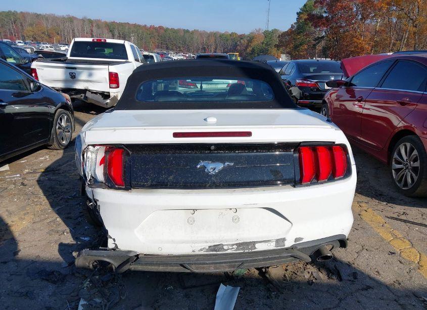 Photo 16 of 2020 Ford Mustang ECOBOOST PREMIUM (VIN 1FATP8UHXL5112583)